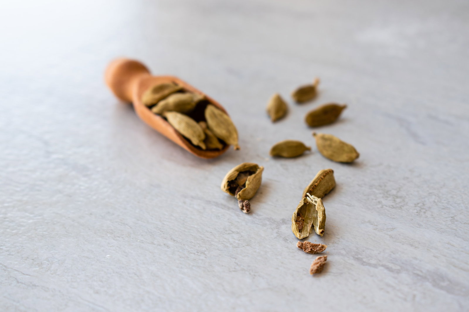 Quels bienfaits de la cardamome et comment l'utiliser en cuisine