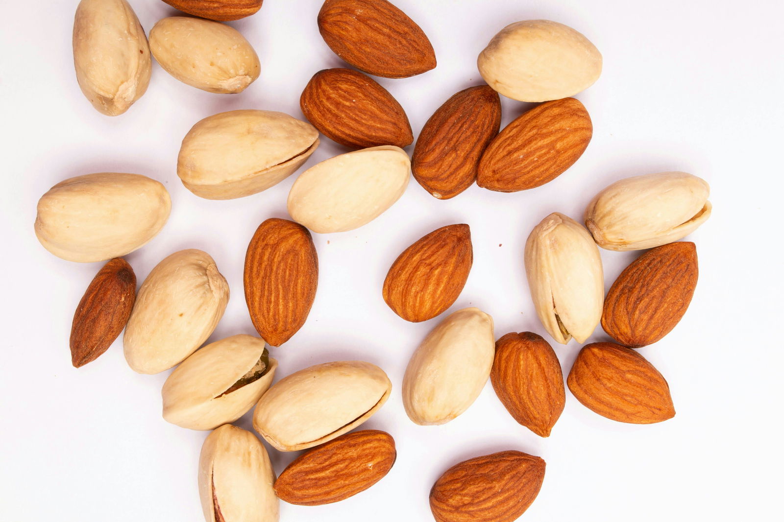amandes-pistaches-sans-gluten-aliments