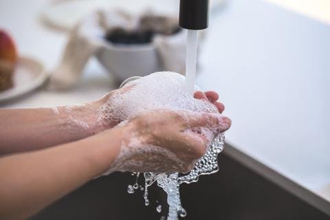 lavage de main au savon de marseille